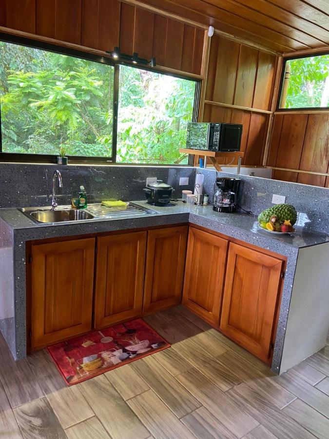 Gambas Lodge La Fortuna ภายนอก รูปภาพ